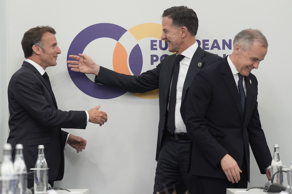 © AP Photo / Stefan Rousseau