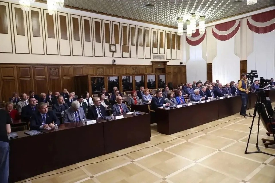    Фото: Официальный канал Губернатора Дмитрия Демешина