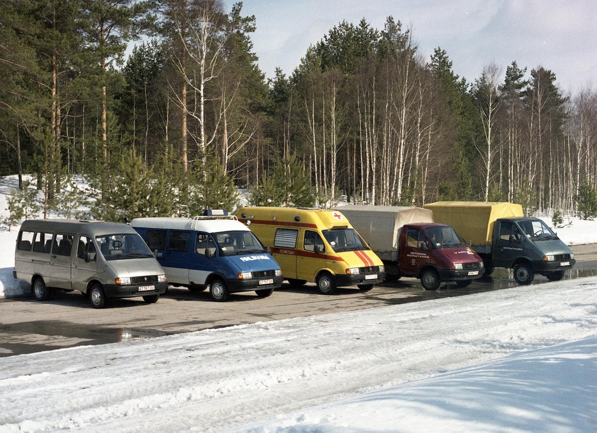 Модельный ряд первых коммерческих автомобилей «Газель»