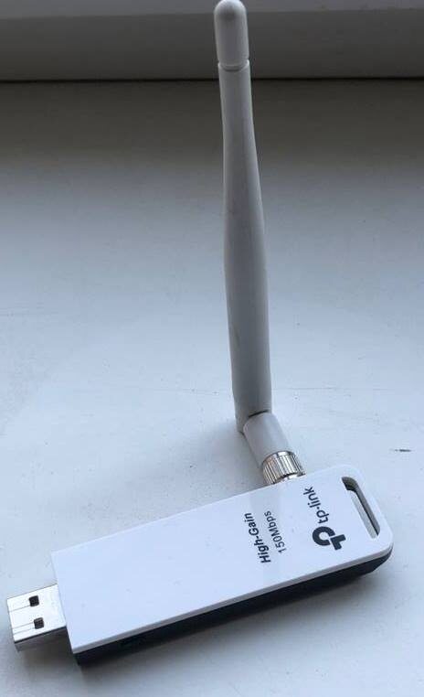 https://market.yandex.ru/card/tp-link-tl-wn722n-wi-fi-usb-adapter-150mbps-high-gain-vysokogo-usileniya-with-cradle-atheros-1-utsenka/5715967071?do-waremd5=TYGTO86gRZlegFbjqzH5tg&businessId=216460118&ogV=-12