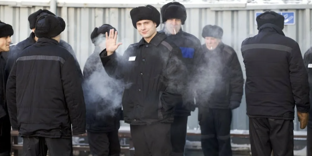 Зона на воле: 10 признаков, которые выдают человека, сидевшего в тюрьме