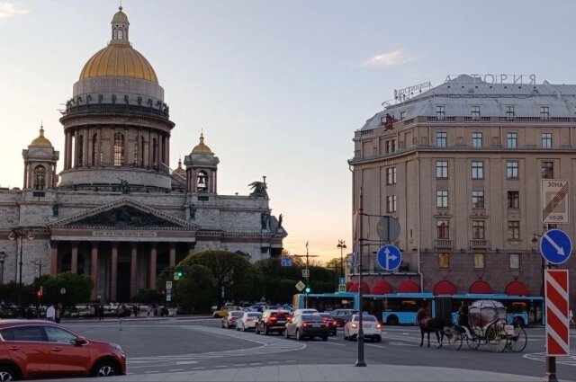    В «Астории» Булгаков предпочитал жить на четвёртом этаже. Фото: spb.aif.ru/ Татьяна Швецова