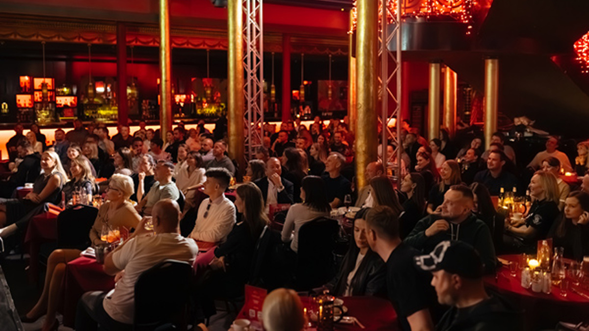 Вечеринку Comedy Club в Buddha Bar