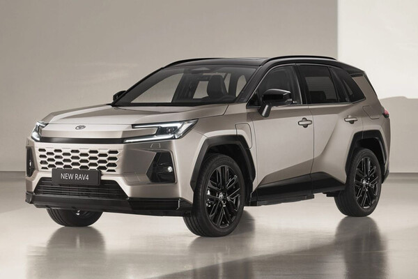 Toyota RAV4   📷