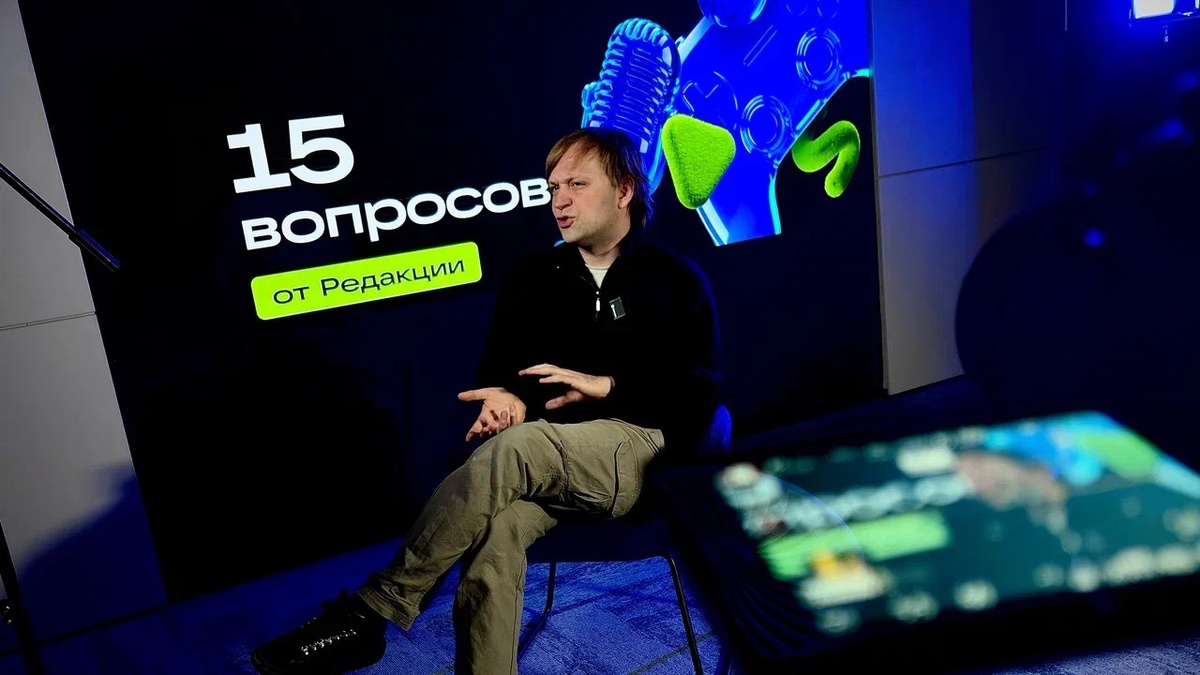 Ярослав «NS» Кузнецов на съемках интервью