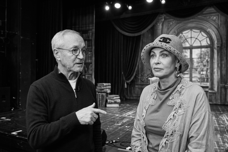 Худрук Сатиры Евгений Герасимов и Алёна Яковлева