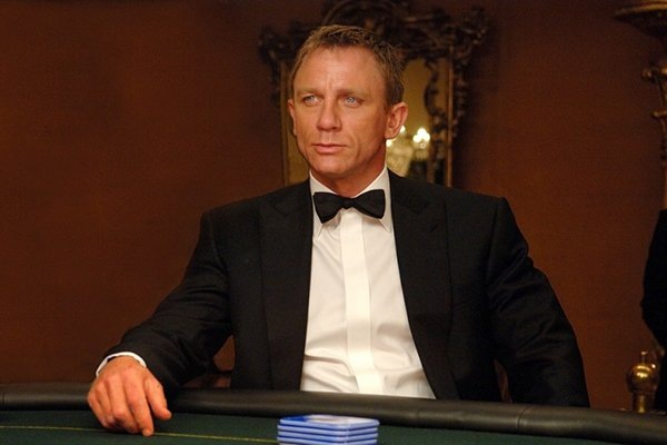    Дэниел Крэйг (2006 - 2015)/kinopoisk.ru