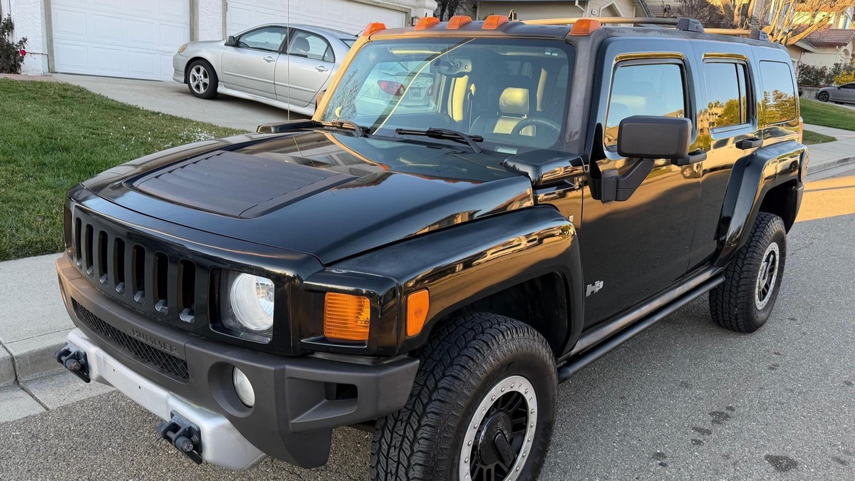 Hummer H3