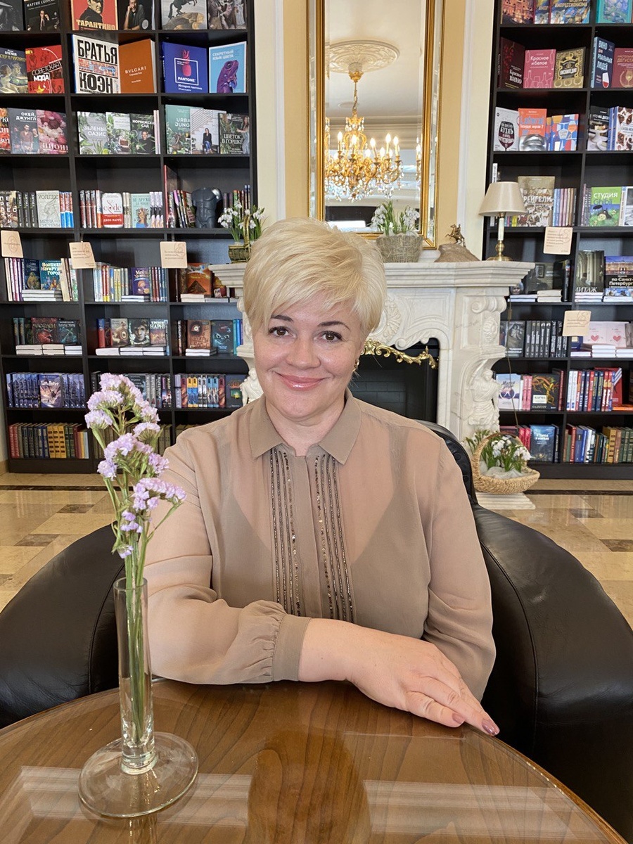 Юлия Калинина - эксперт по созданию и упаковке дорогих услуг, СЕО Академии «Мир экспертов»