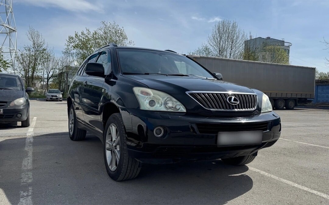 Lexus RX400h (Фото: Autonews)