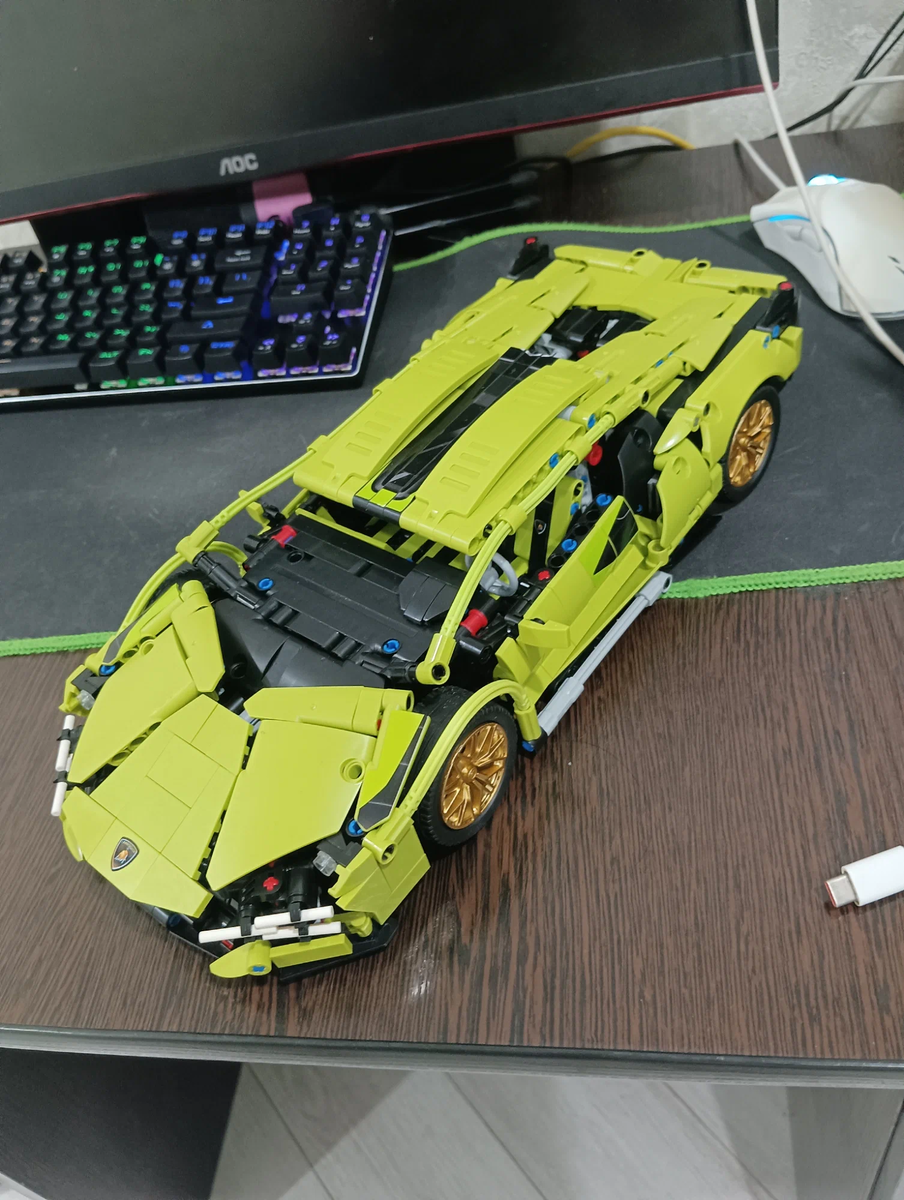 Конструктор спорткар Porsche 911 Technic большая модель