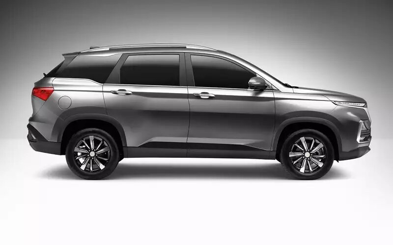 Chevrolet Captiva📷
