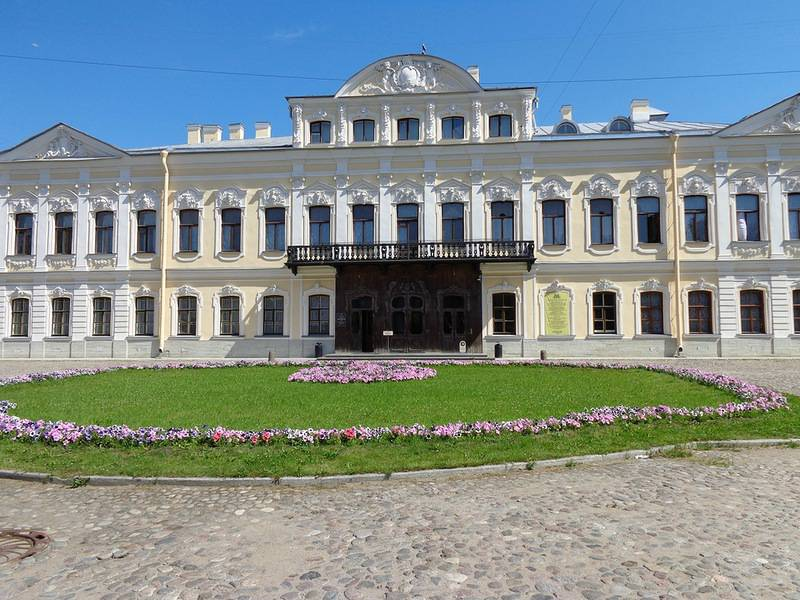 Фото с сайта https://wikiway.com/russia/sankt-peterburg