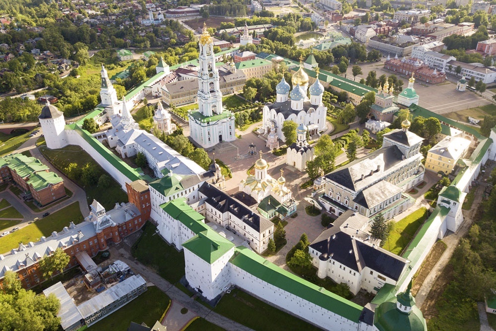    Сергиев Посад - один из старейших городов России, основан в 1337 году. / iStock