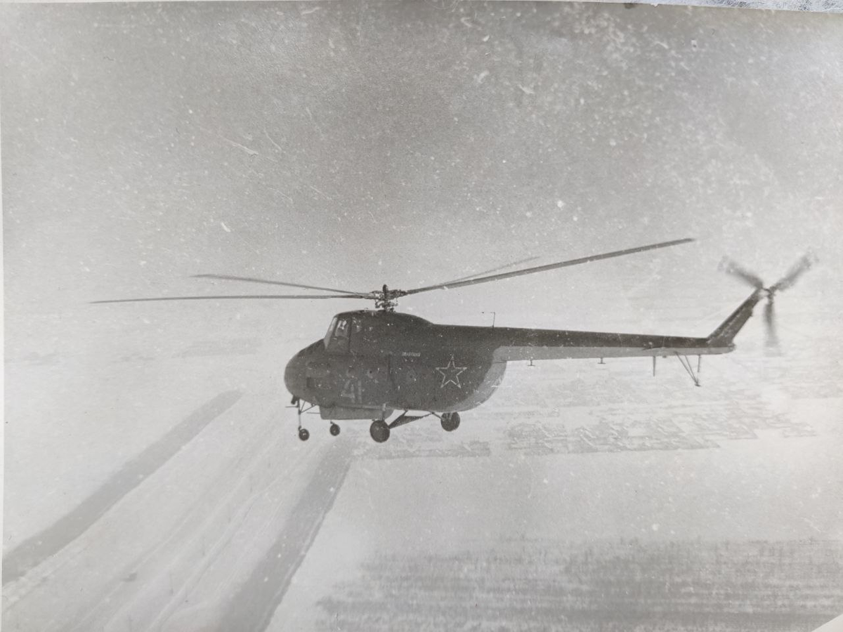 Ми-4. Фото из личного архива.