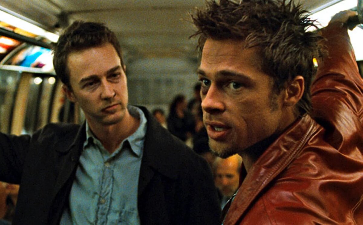 Кадр из фильма «Бойцовский клуб» / «Fight Club» (реж. Дэвид Финчер, 1999). Производство: Fox 2000 Pictures, Regency Enterprises, Linson Films. Дистрибуция: 20th Century Fox.