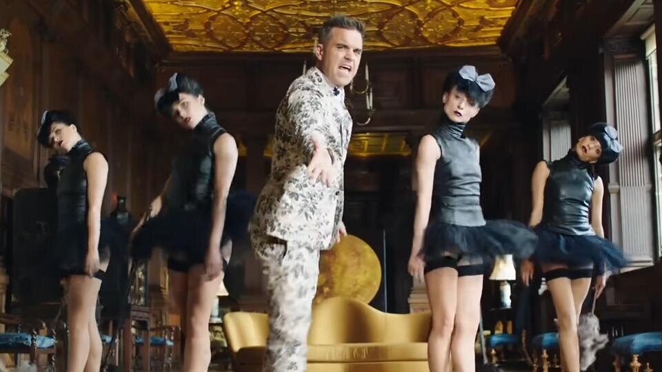    youtube.com/Robbie Williams
