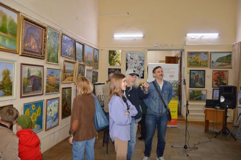 Листайте вправо, чтобы увидеть больше изображений