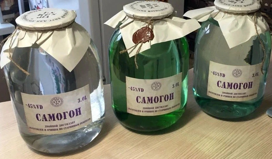Сахарный самогон: рецепт, плюсы и минусы