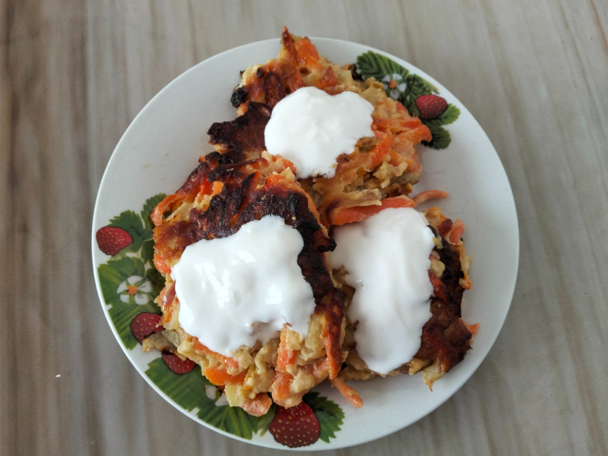 Морковные оладьи