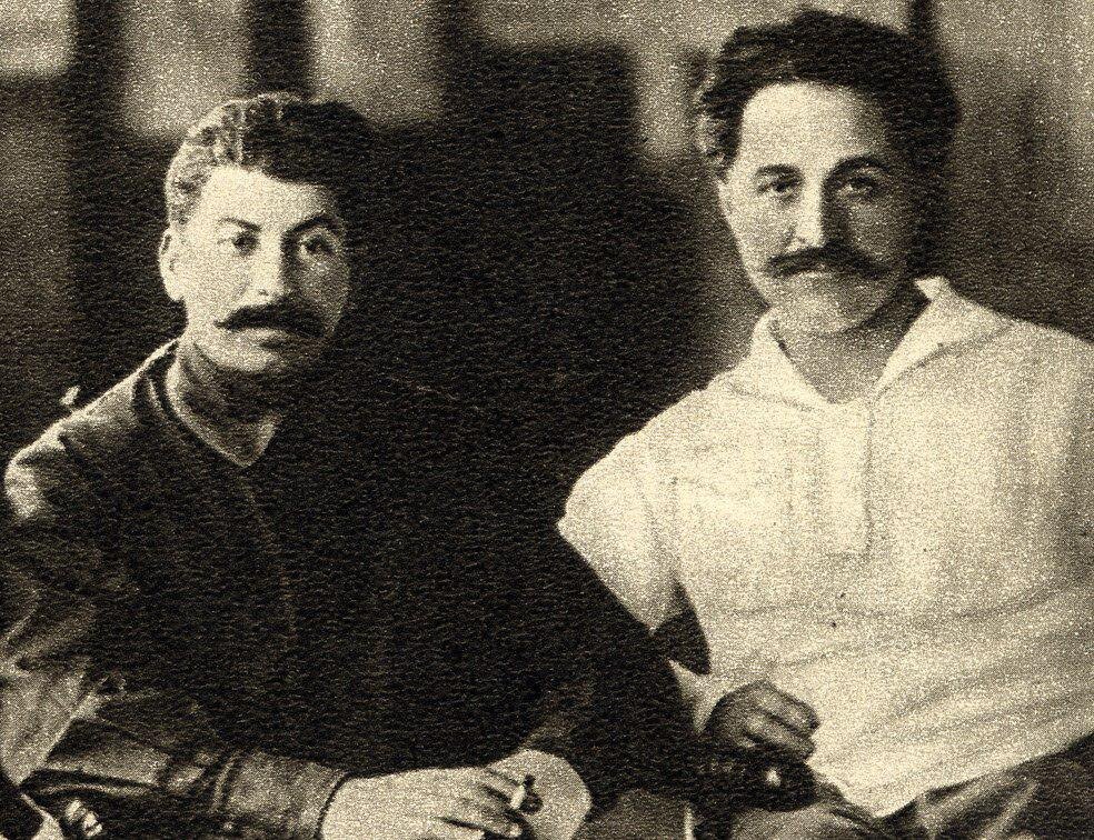 Два "друга" Коба и Серго