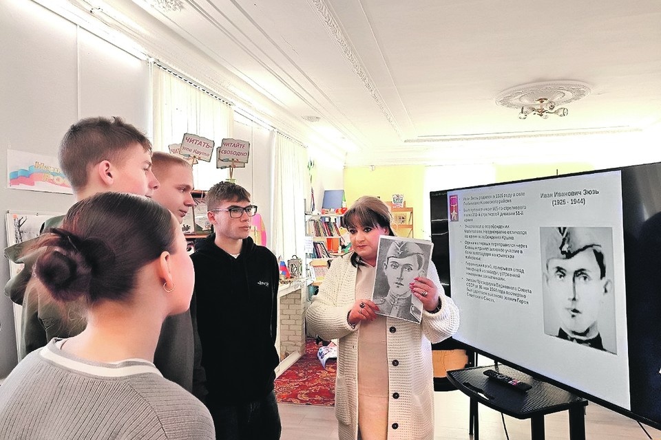    Историю подвига Героя Советского Союза бережно хранят в Любимовке. Администрация Каховского округа