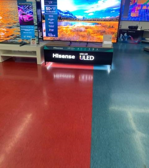 Hisense 50E8S. Обзор Mini LED телевизора.