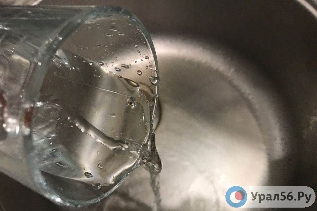    В селе Илек летом регулярно возникают проблемы с водоснабжением