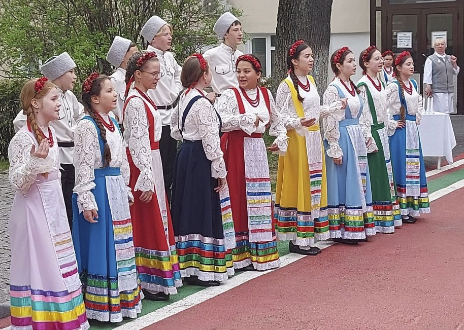 Невские самоцветы
