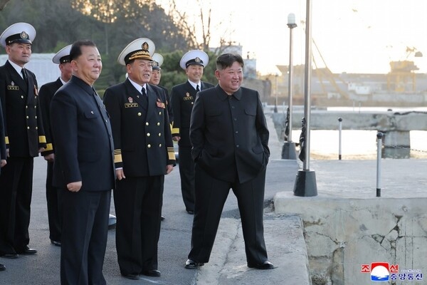 KCNA   📷