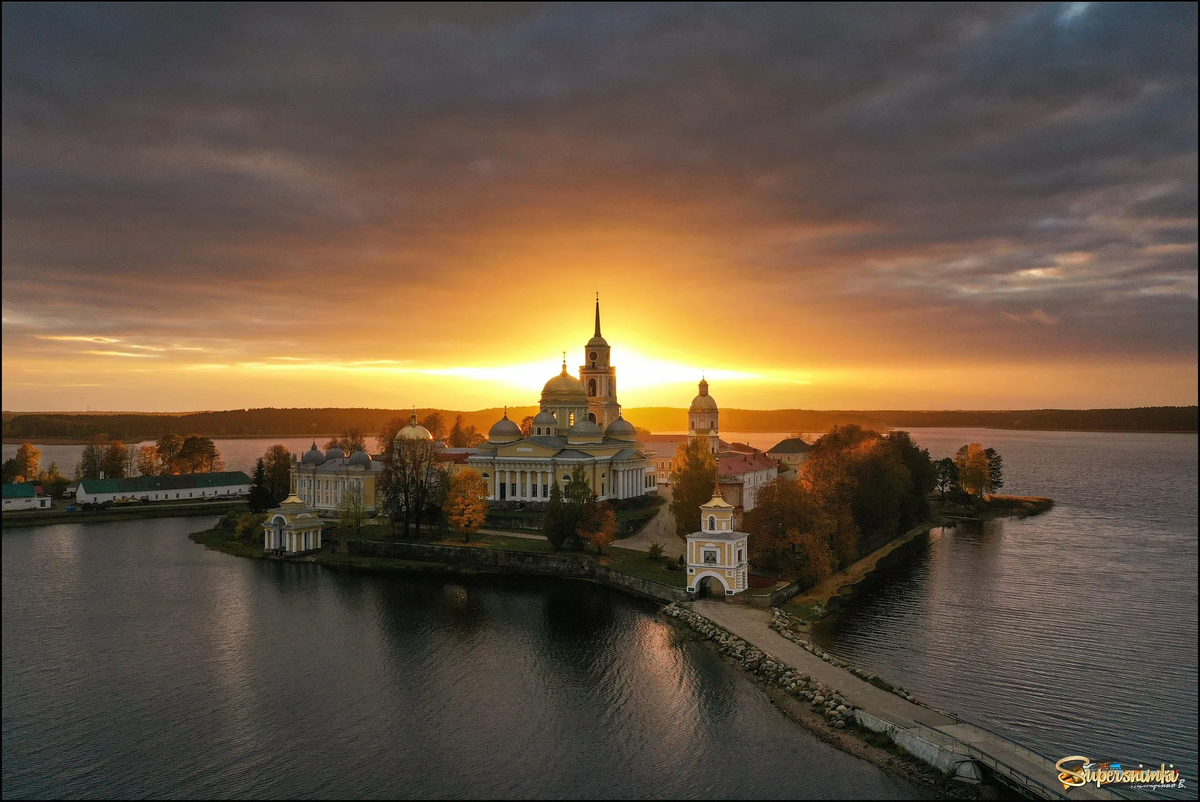Источник фото: https://supersnimki.ru/en/photo/15/634f100ae2cfda645d12bfa1?fgid=15