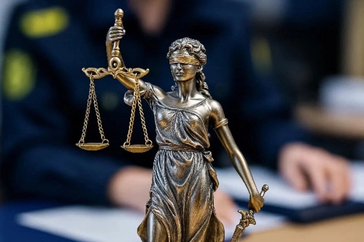    В Ярославле приставы выселили сквоттера из квартиры пенсионерки