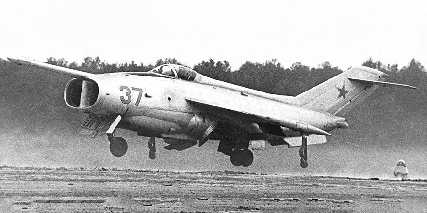 Як-36