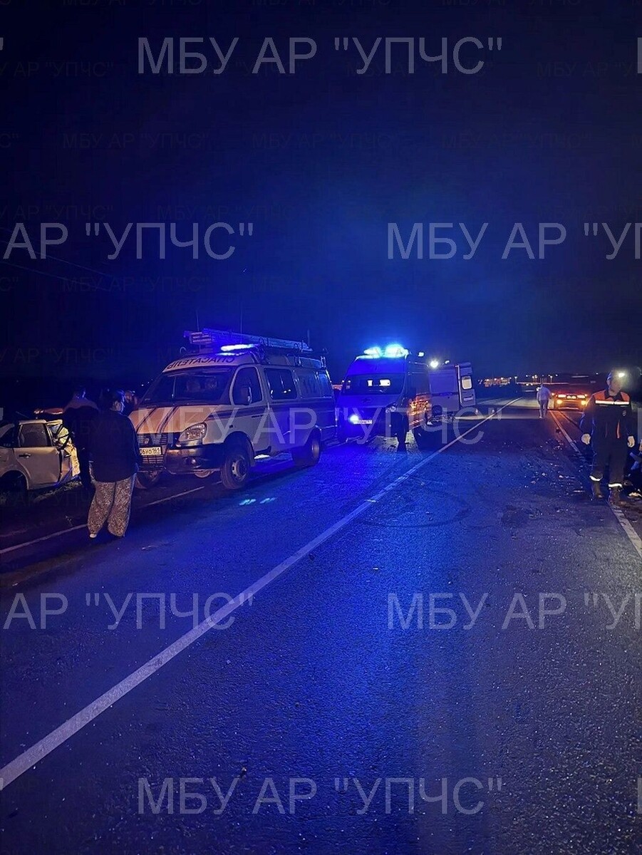    В телеграм-канале МБУ АР «УПЧС» появились кадры с места ДТП   телеграм-канал МБУ АР «УПЧС»