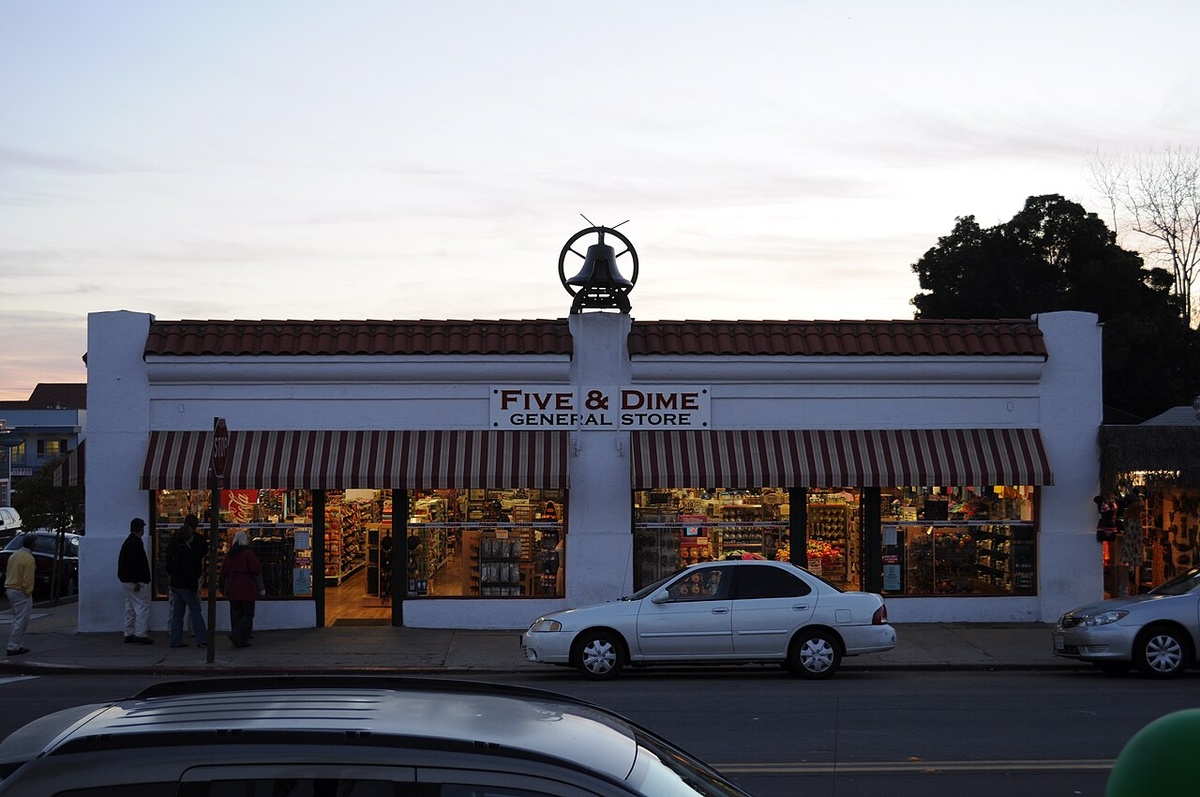 Фото: «San Diego Old Town Five & Dime 02» / Keijo Laajisto / Wikimedia Commons / CC-BY-SA-3.0