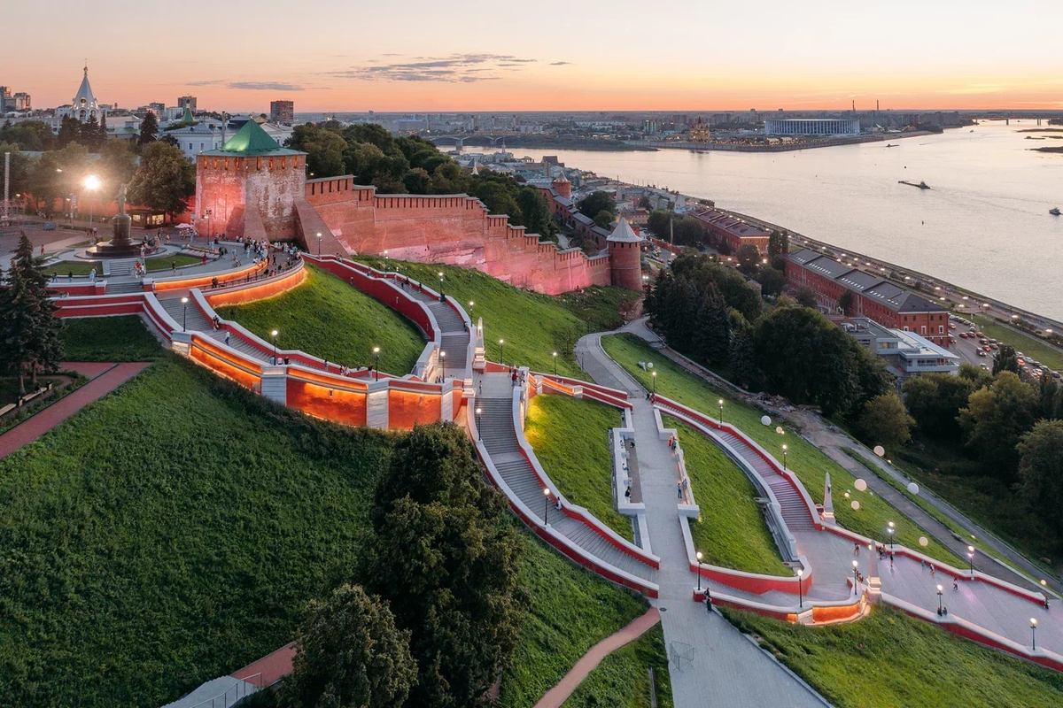 Чкаловская лестница и Нижегородский кремль