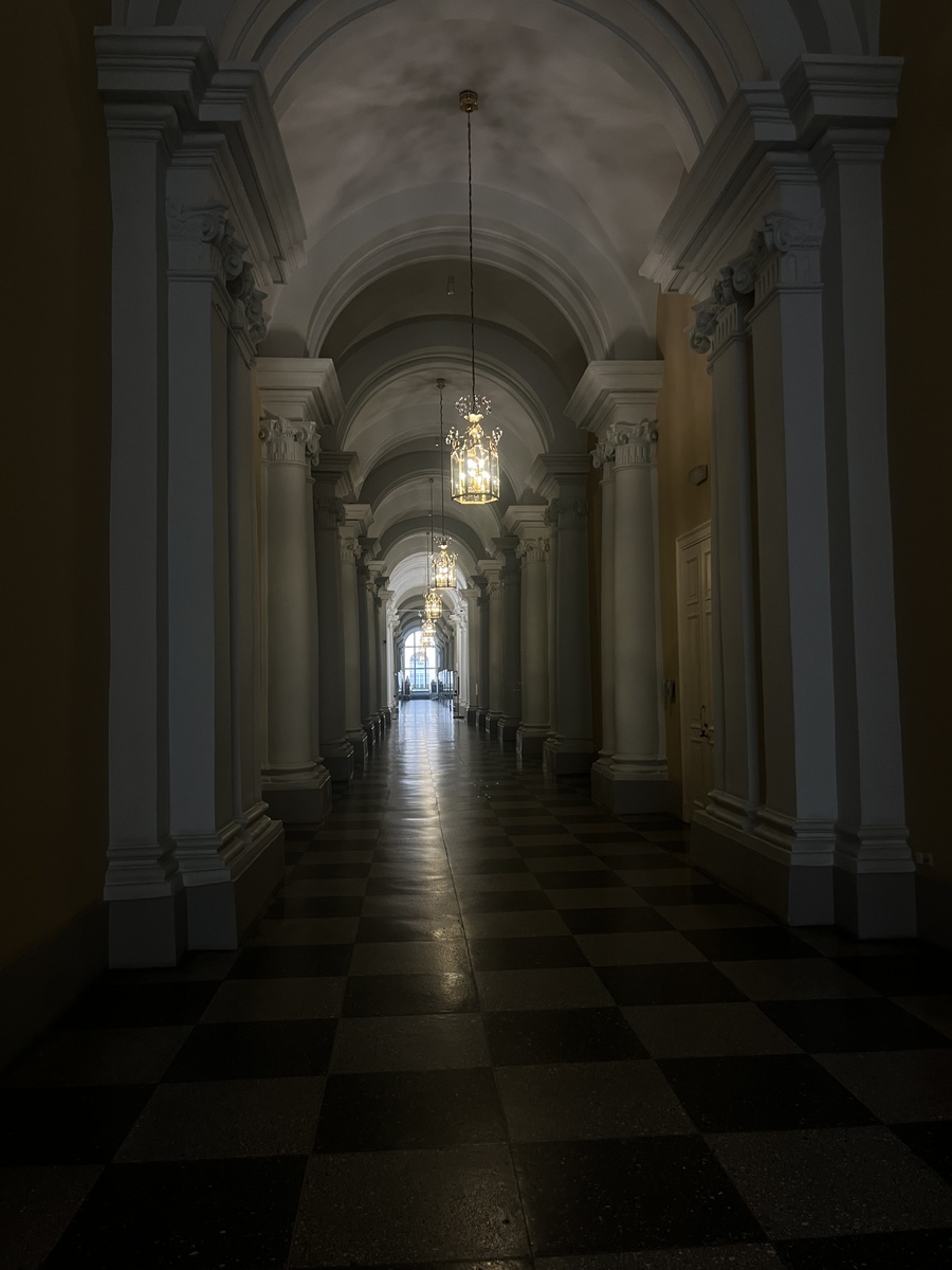 Кутузовский коридор в Эрмитаже. Фото автора.