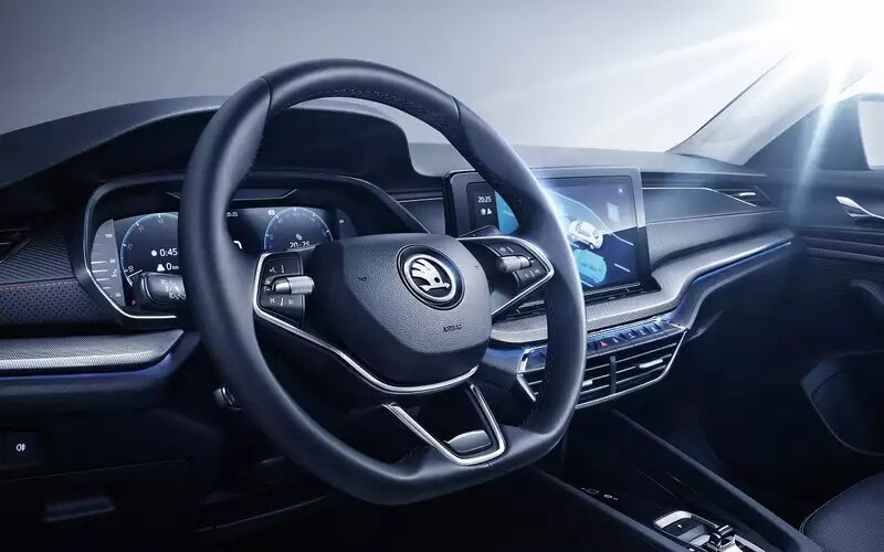 Интерьер Skoda Octavia Pro📷
