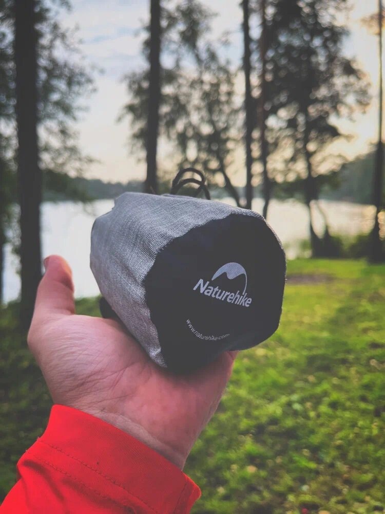 Надувная подушка Naturehike aeros. Фото: Яндекс Маркет