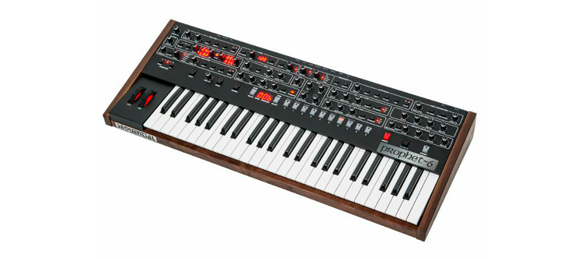 Sequential Prophet-6 в версии с клавиатурой.
