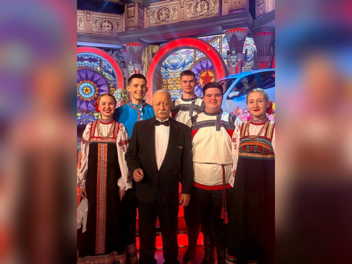     Фото из группы «Заслуженный коллектив - ансамбль "Черноземочка"» во «ВКонтакте»