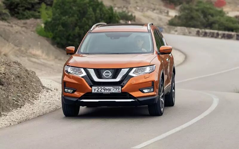 Nissan X-Trail📷
