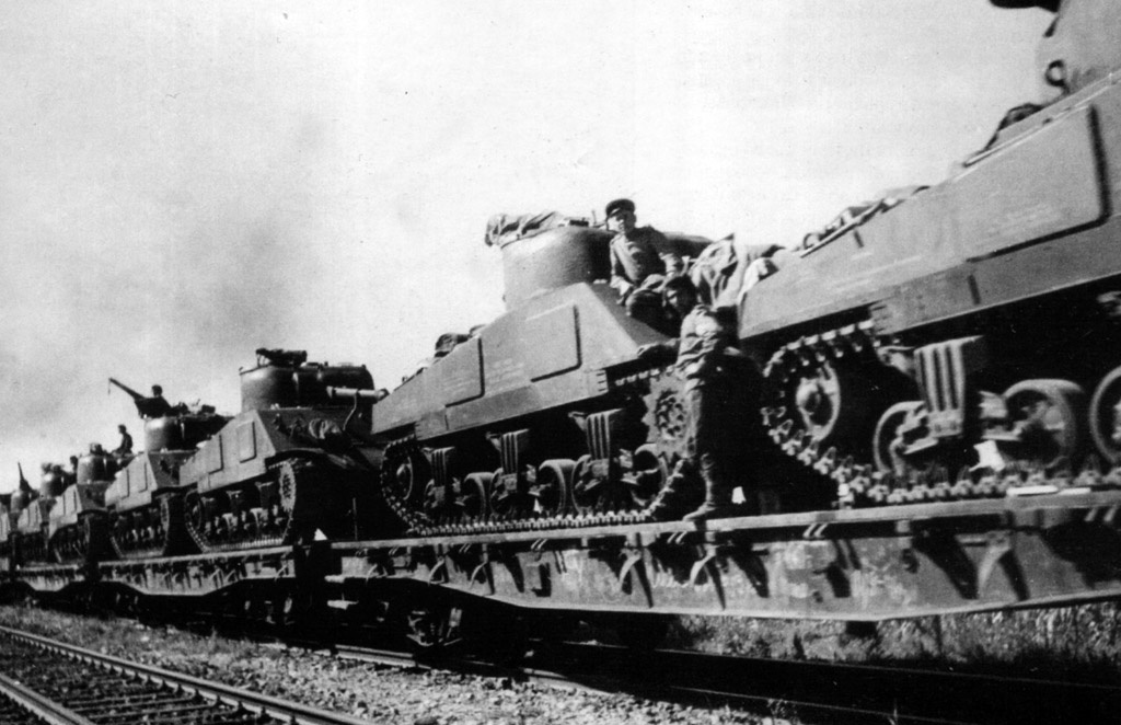 Основной объем М4А2 прибыл в 1944 году.