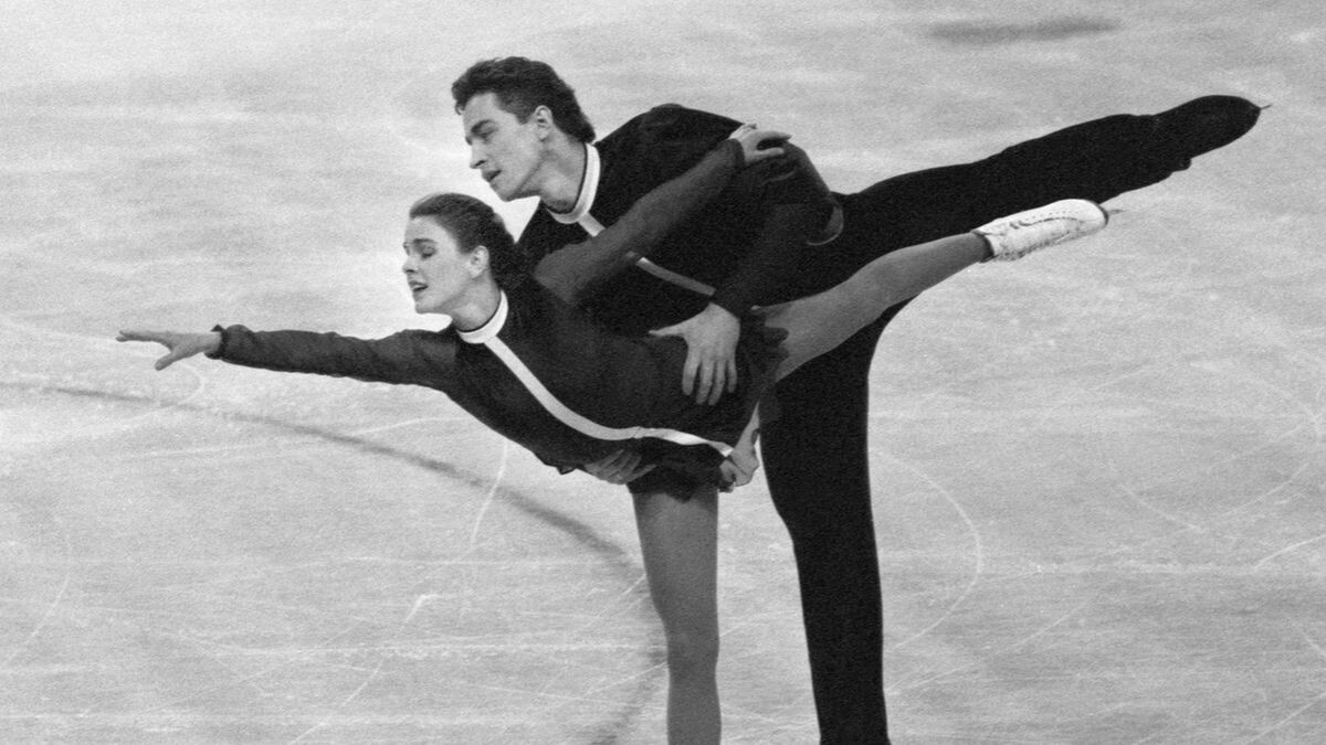 Екатерина Гордеева и Сергей Гриньков во время одного из своих знаменитых выступлений. Фото с сайта https://sport24.ru/