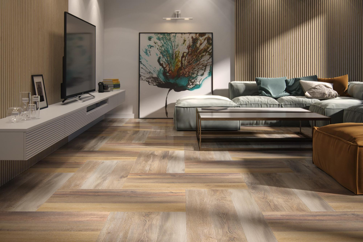 Пример укладки пола кварцвинилом под дерево. Источник: keramodecor.ru