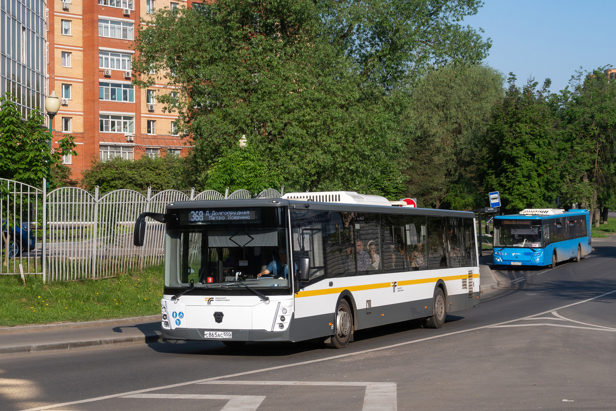 На фото последний день работы маршрута №368 Долгопрудный-Москва в Мострансавто. 