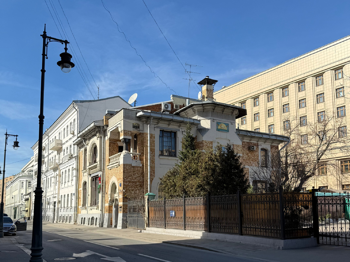 Фото автора канала. Особняк Листа.
