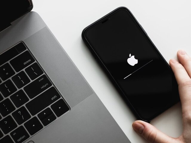 В Apple объяснили снижение работоспособности батареи iPhone установкой iOS 26