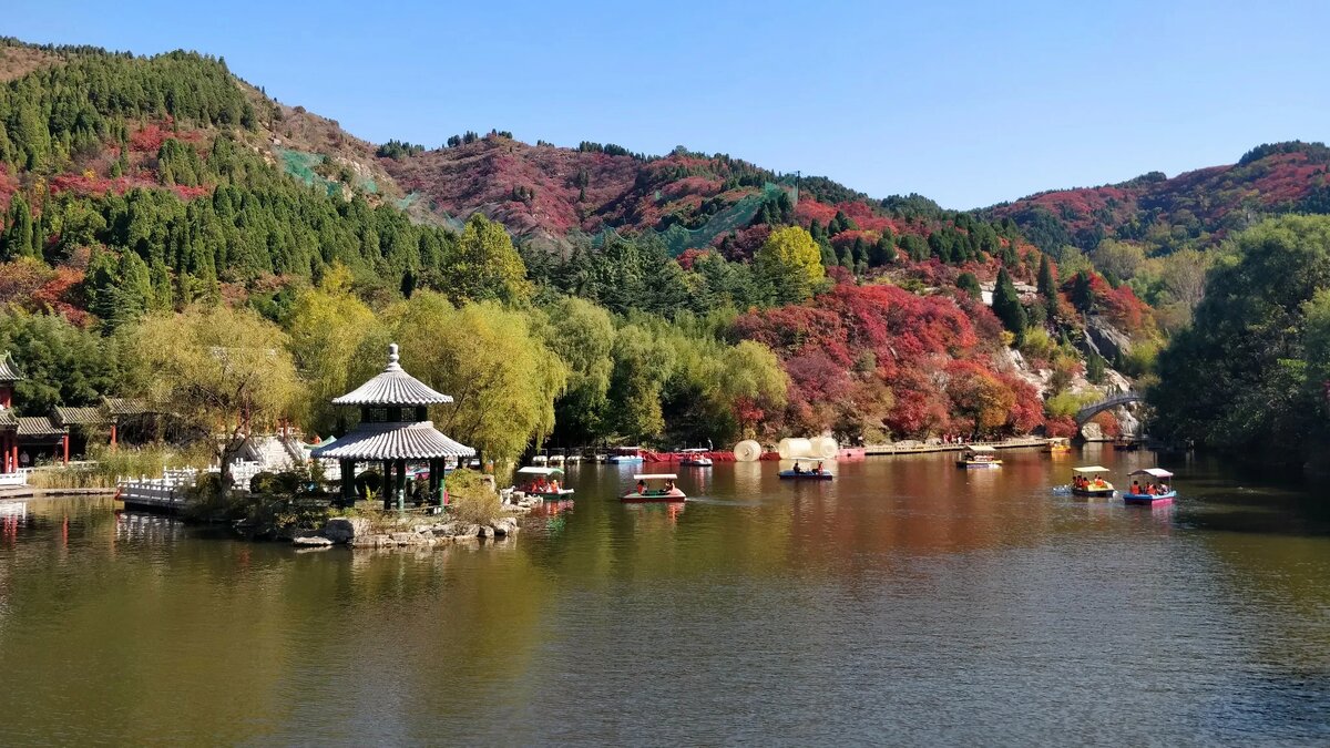 Осенний красный Ваньшань.