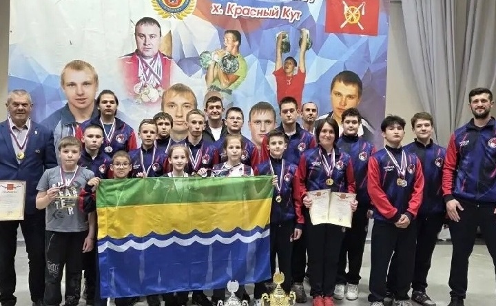 Участники турнира. Фото Александра Ливады